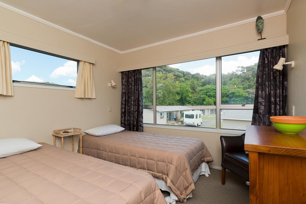 Waitangi Beach House Room photo